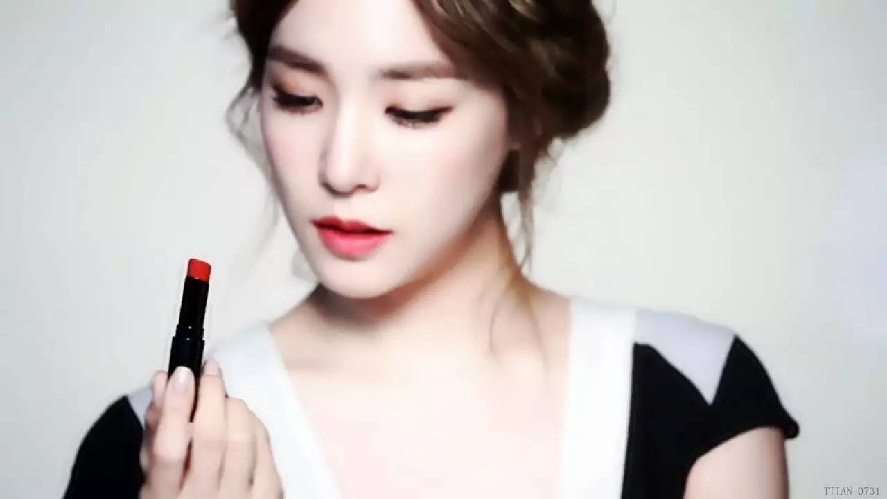 年轻女性正越来越穷 可网上为什么还在叫嚣买