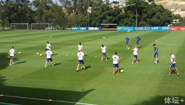 老挝蓝盾 -新葡京赌场老板伞体验 刺激游戏 (图