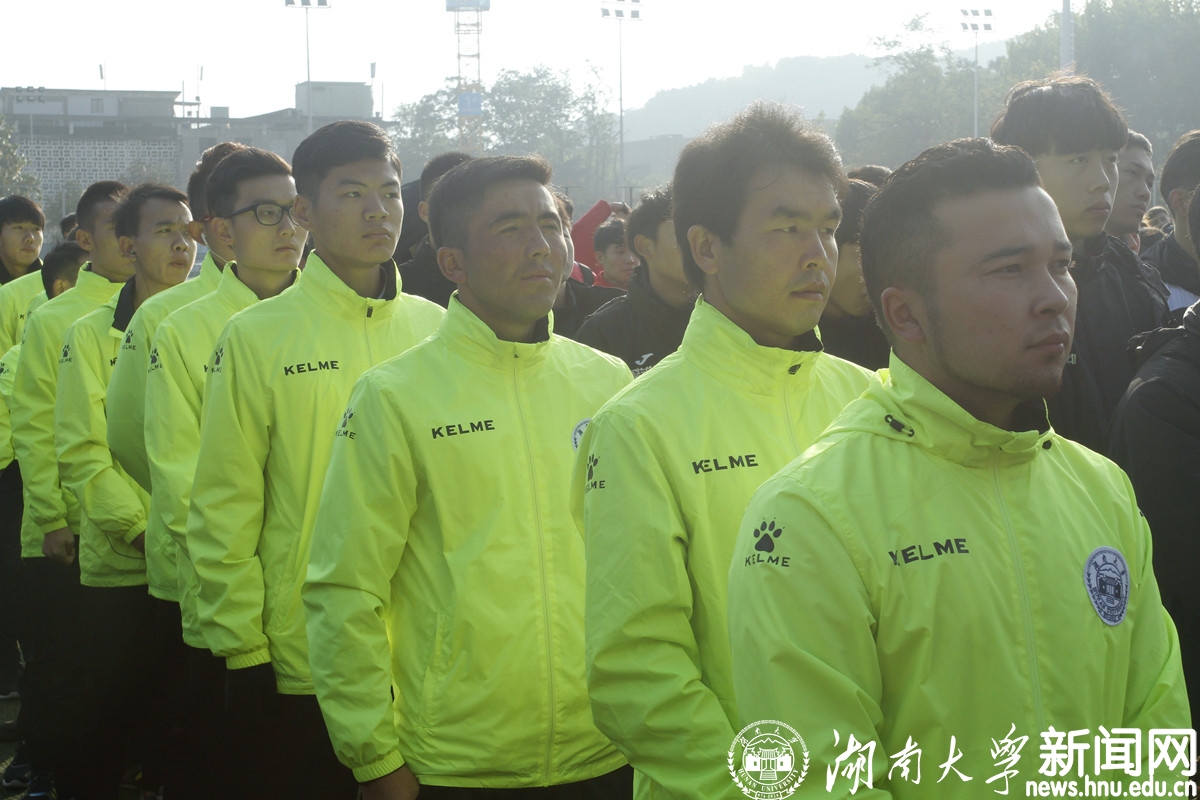 2016年湖南省高校足球联赛在我校开幕(图文)湖