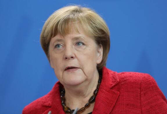  在特朗普获得美国大选胜利之后，德国总理默克尔9日在柏林发表讲话。