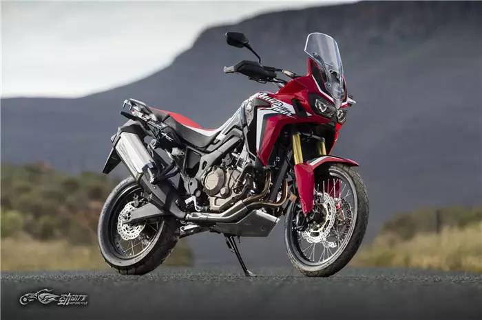 行者无疆 本田发布2016非洲双缸