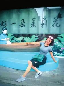生活中的余旭能歌善舞。