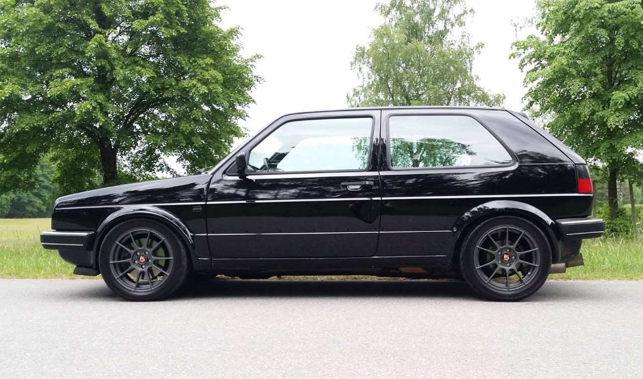 把30年前的高尔夫爆改到1234匹