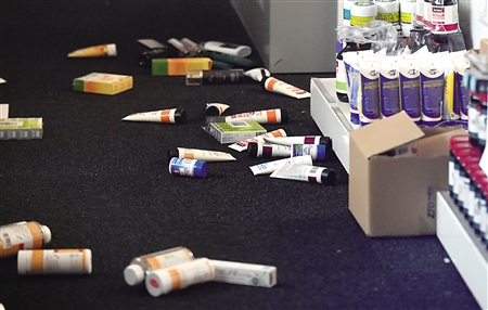 新西兰南岛发生7.5级地震 发布海啸预警