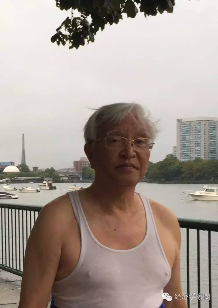 退休正部级高官大量美国生活照曝光:人生只是