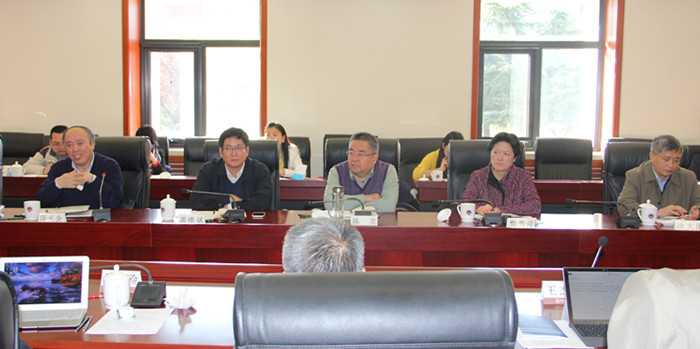 当代中国社会治理专家报告会在学院召开