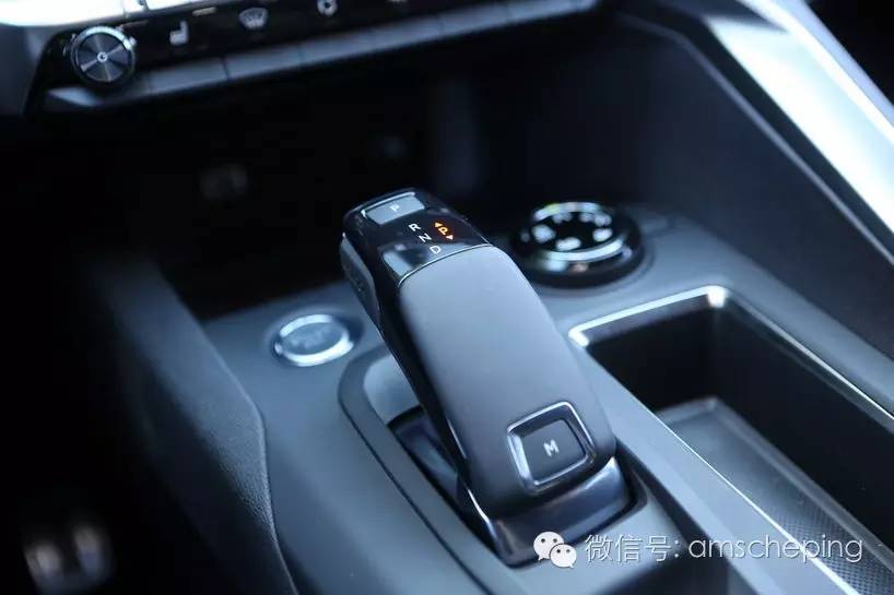 法国车靠它翻身吗?标致全新4008原来是这样的