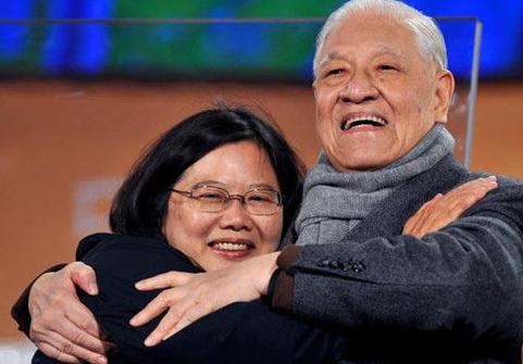 李登辉放重话批蔡英文缺乏决断力 陆专家:台独