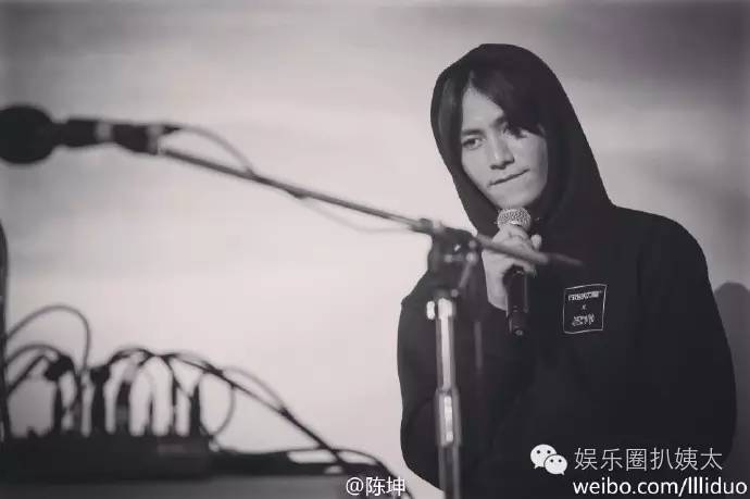 陈坤被质疑整容削骨，撞脸宋小宝？娱乐圈八竿子打不着的迷之相似让人哭笑不得！
