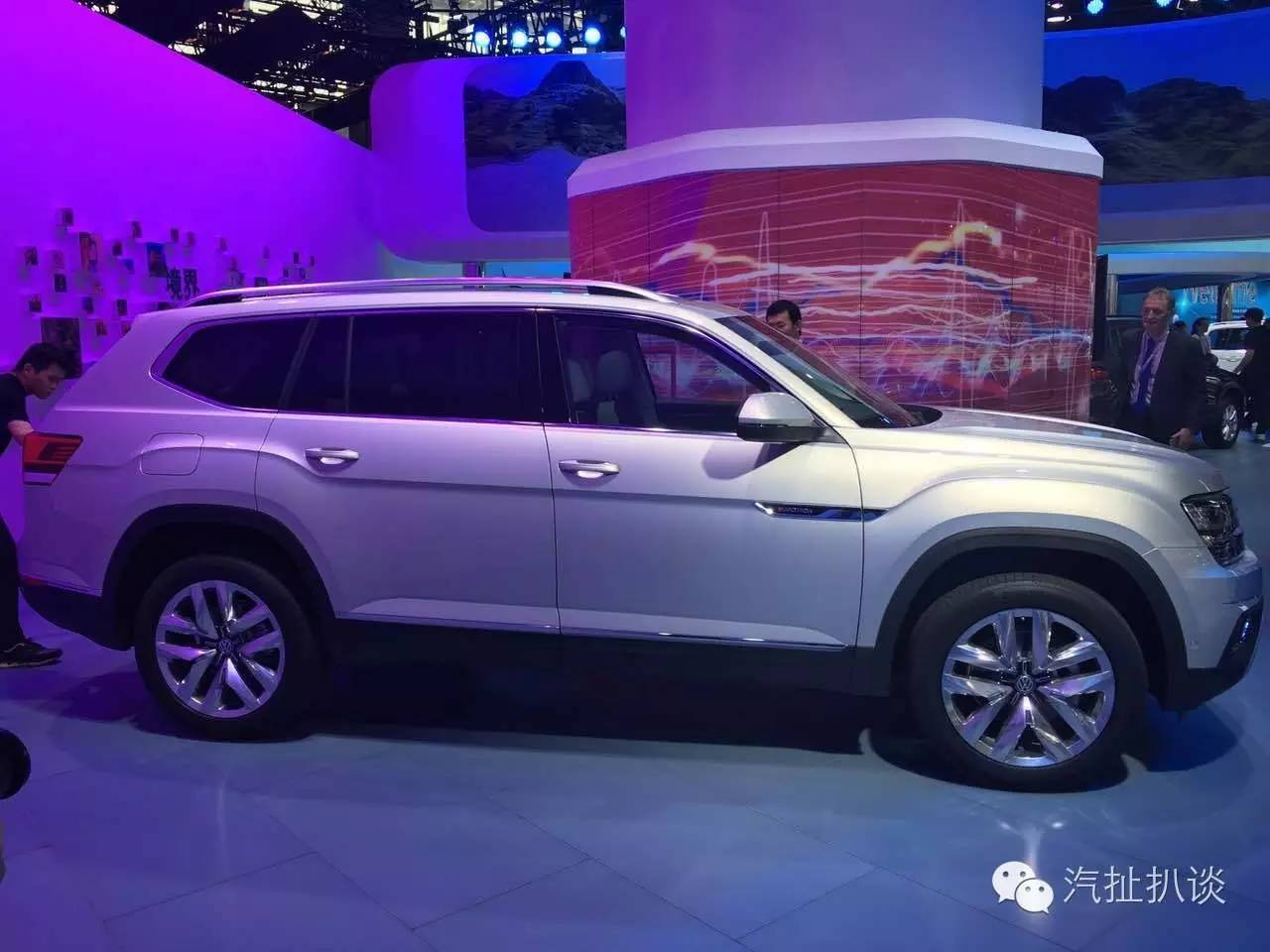 级别比肩途锐,上汽大众国产中大型SUV车展亮
