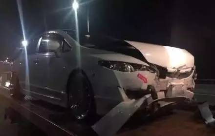 在兰博基尼面前装逼,你没死已经不错了