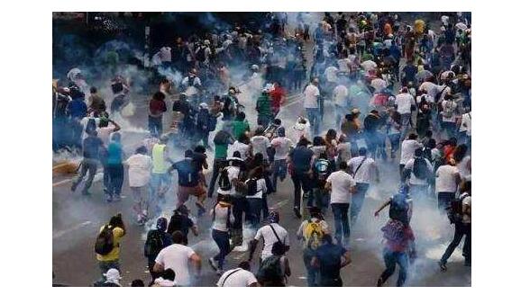 谭奕帆:11.21委内瑞拉借钱也要增产原油,冻产还