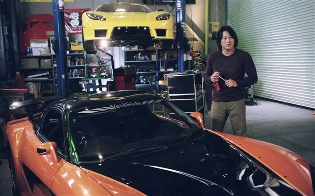它真的不是科尼塞克 它是马自达RX-7