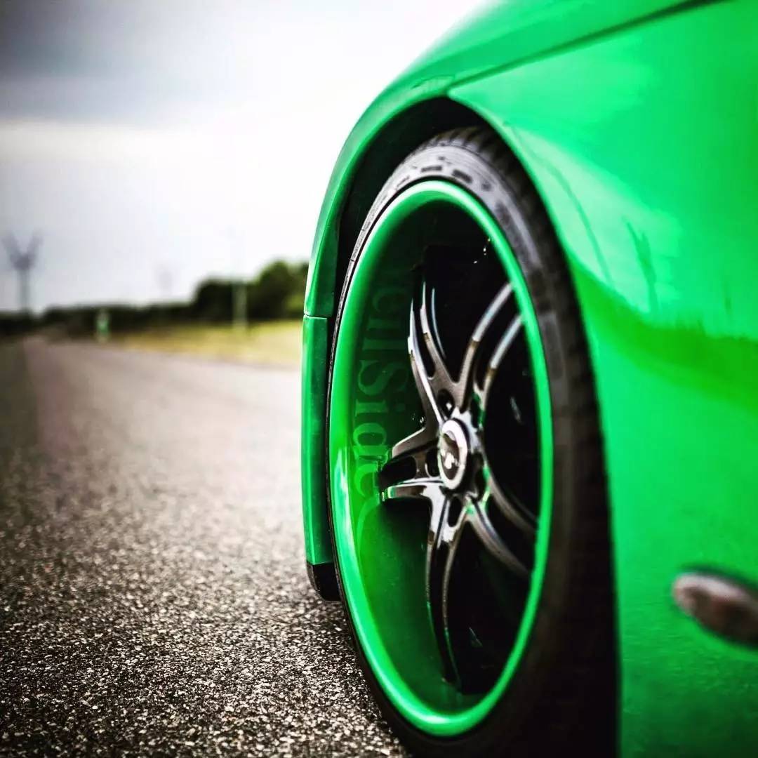 它真的不是科尼塞克 它是马自达RX-7