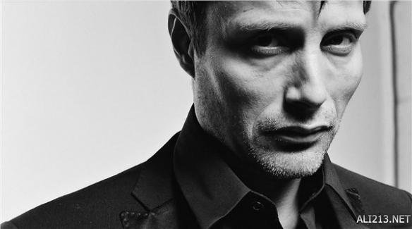 Mads Mikkelsen