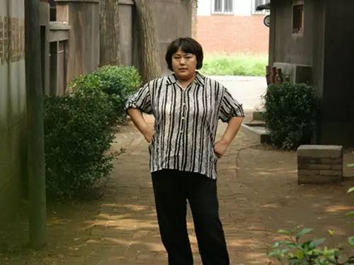 她又胖又丑,却被两人疼爱,离婚后再嫁小鲜肉|李