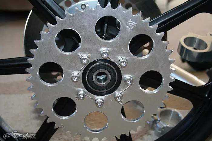 海外改装:哈雷XL1200的改装心路