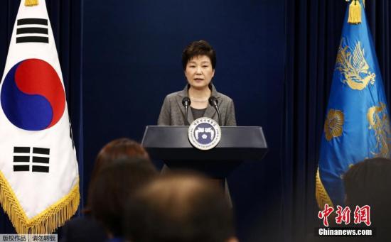 据韩联社报道，当地时间11月29日下午2时30分，韩国总统朴槿惠发表“亲信门”事件后的第3次对国民谈话。