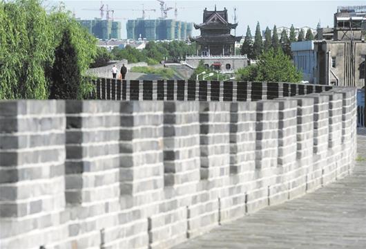 图文：襄阳城墙保护条例确定历史遗留问题解决方向