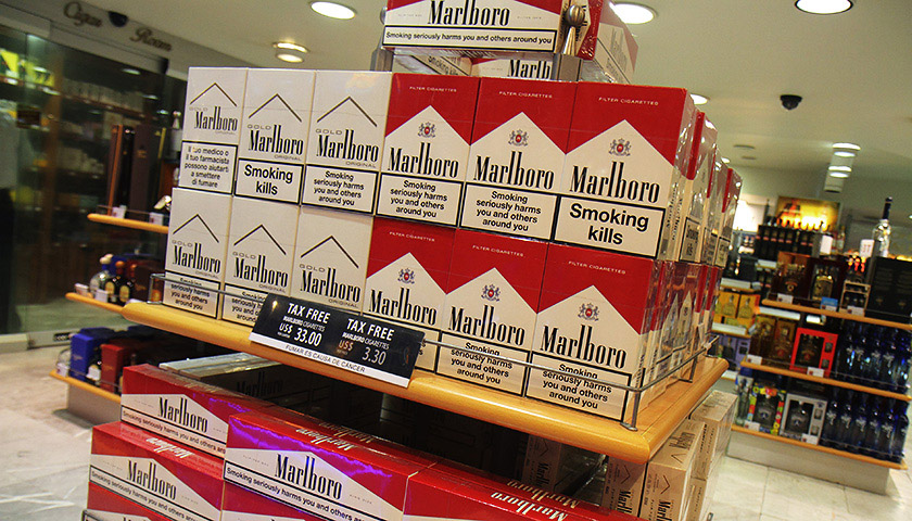 牛仔红过时了 黑万宝路帮品牌重获新生