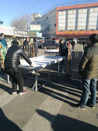 丽泽桥天兰天尾货市场闭店 多数商户想留京找