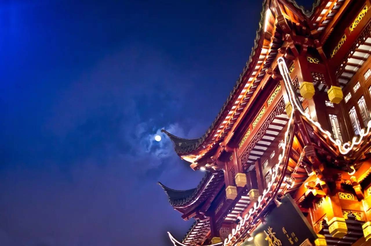 众里寻他千百度,蓦然回首,那人却在灯火阑珊处