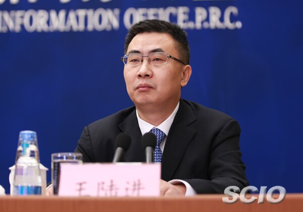 政策吹风会:税务总局采取切实措施解决开发票