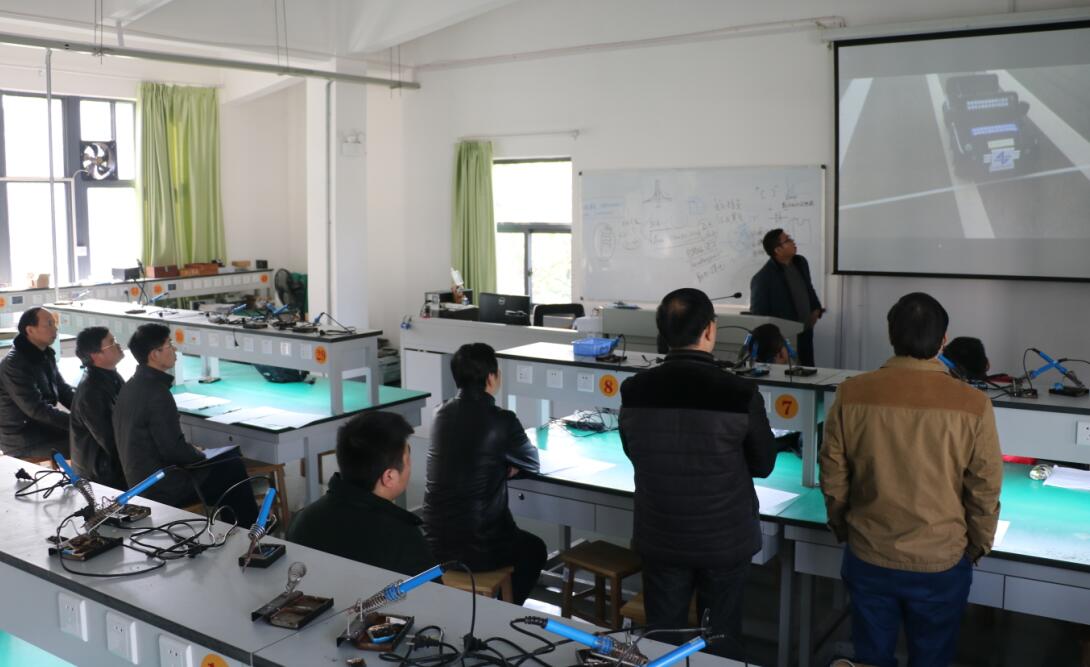 工训中心项目制创新教学技能大PK(图文)湖大