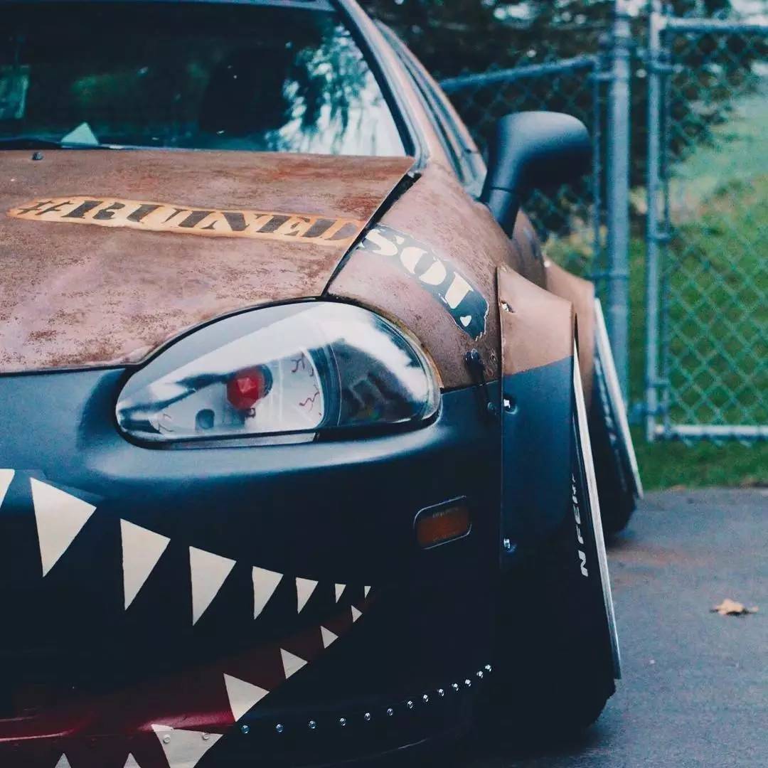 国内少见的本田双门敞篷跑车改装案例