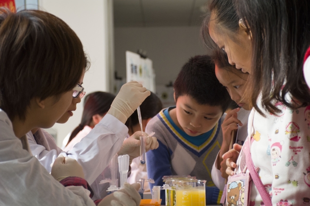 生科公卫联合举办国家重点实验室科普活动日