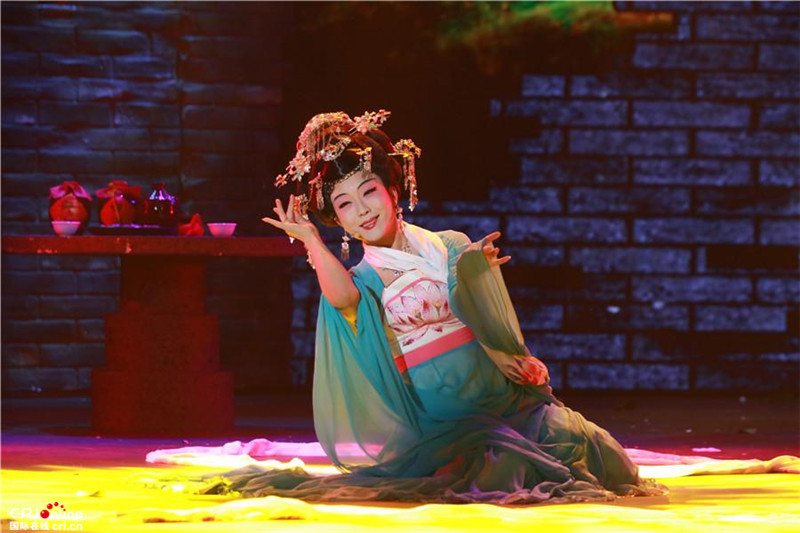 欢乐传媒状告《跨界》:旧部带创意离职|贾玲|李