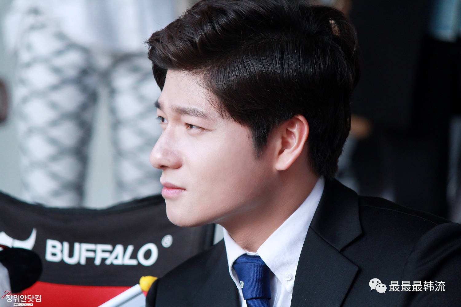 点击查看源网页