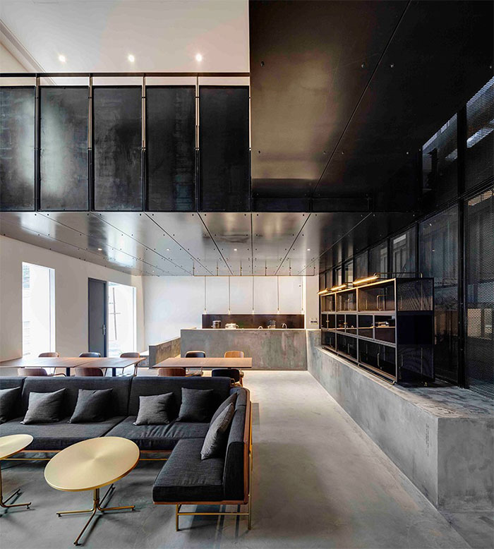 军火工厂变身汽车体验中心?如恩设计北京新作