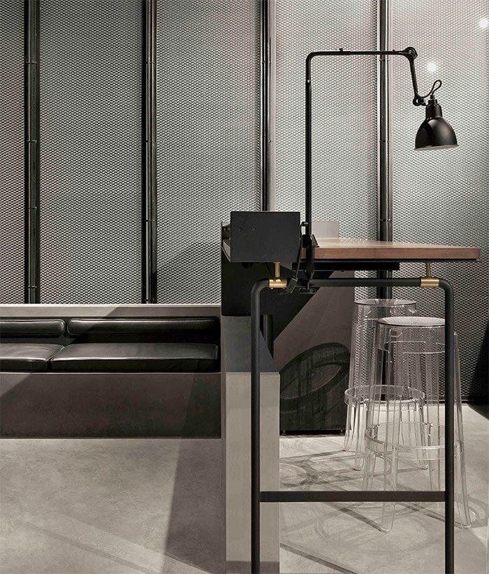 军火工厂变身汽车体验中心?如恩设计北京新作