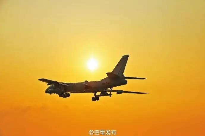 日战机发射干扰弹 专家:对方被我方咬尾处被动