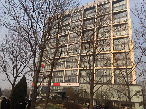 乐视手机售后服务商上门讨债 乐视:不欠钱已起