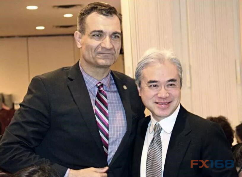 中国公民控告BC省律师事务所移民欺诈 自由党