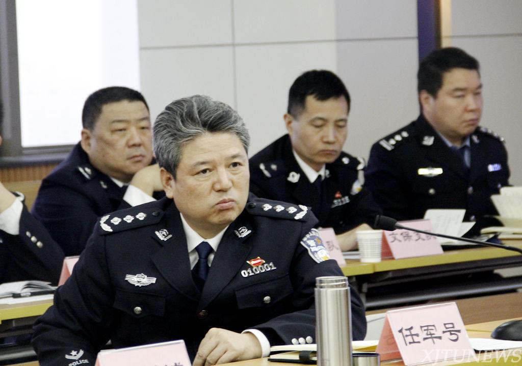 西安市公安局局长任军号一行来校调研校园安全