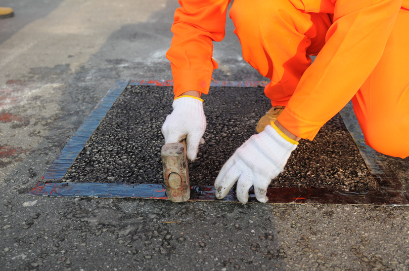 [江西]抚州管理中心举办向阳花杯路面坑槽修