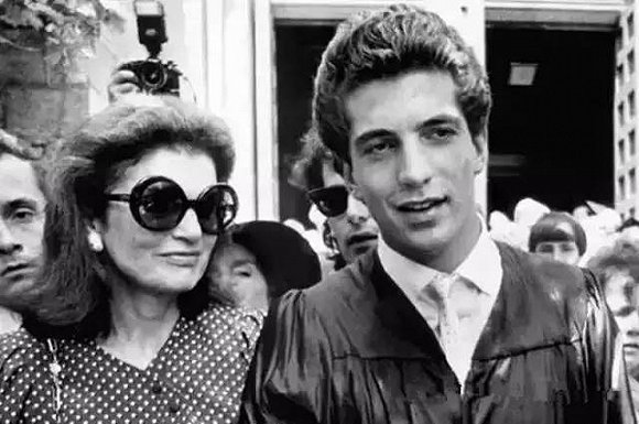 美国总统家的小孩都去了哪些大学?