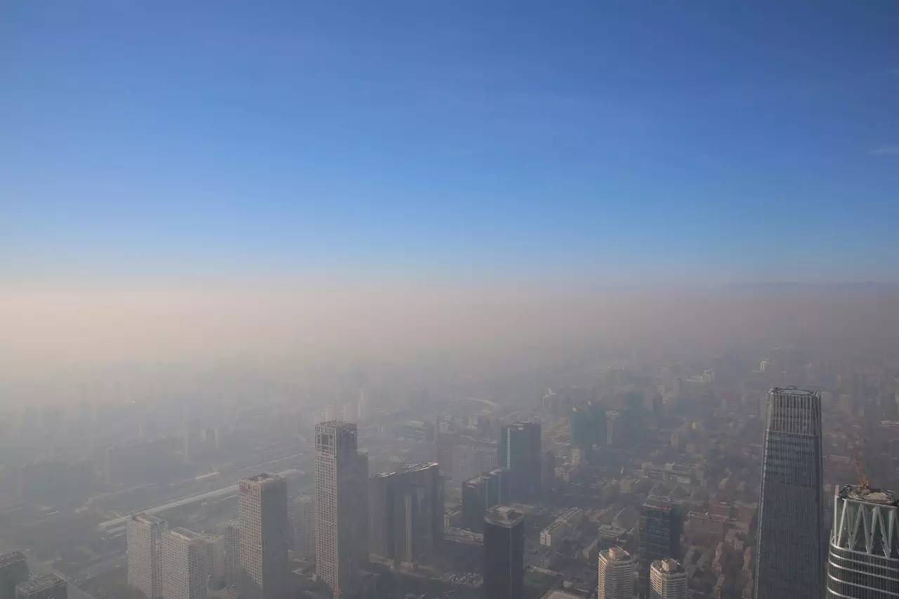 雾霾蓝天对比图： 重霾之下 城市失色|雾霾|蓝天|石家庄_新浪新闻