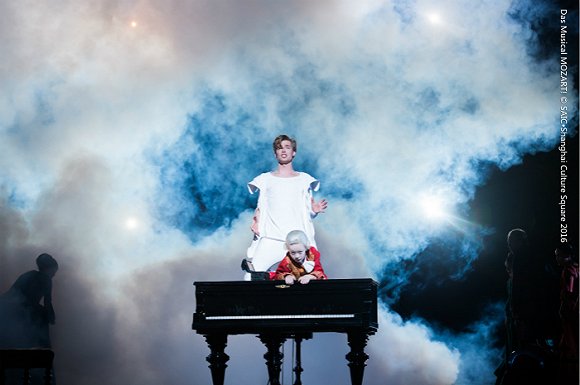 德语音乐剧《莫扎特》在沪拉开帷幕 编剧作曲