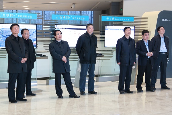沈阳市代市长姜有为到东网科技和东软集团调研