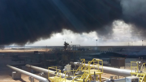 12-22原油EIA利空大跌,今日建议低位抓反弹,日