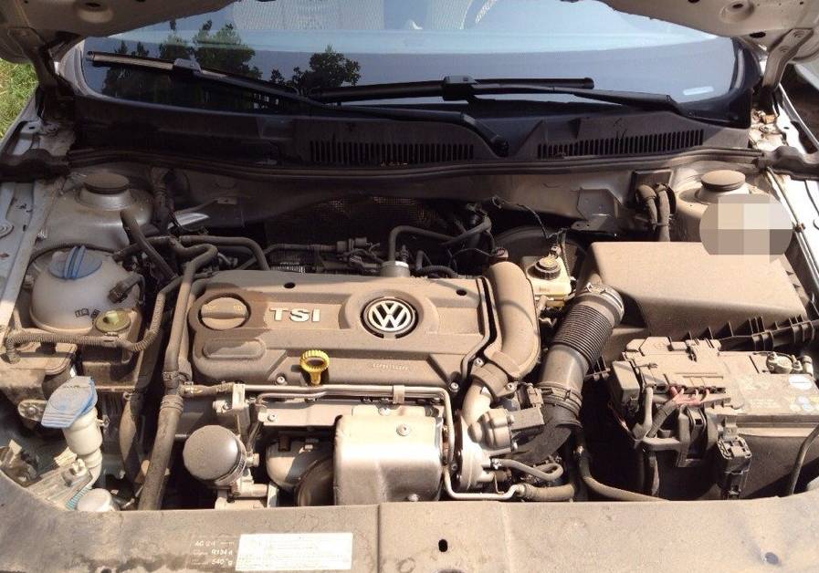 发动机舱如何清理灰尘?用水冲可不行-手机新浪