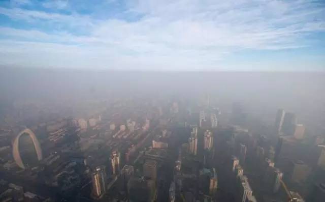 汽车放屁要收环保税!治雾霾别总拿私家车开