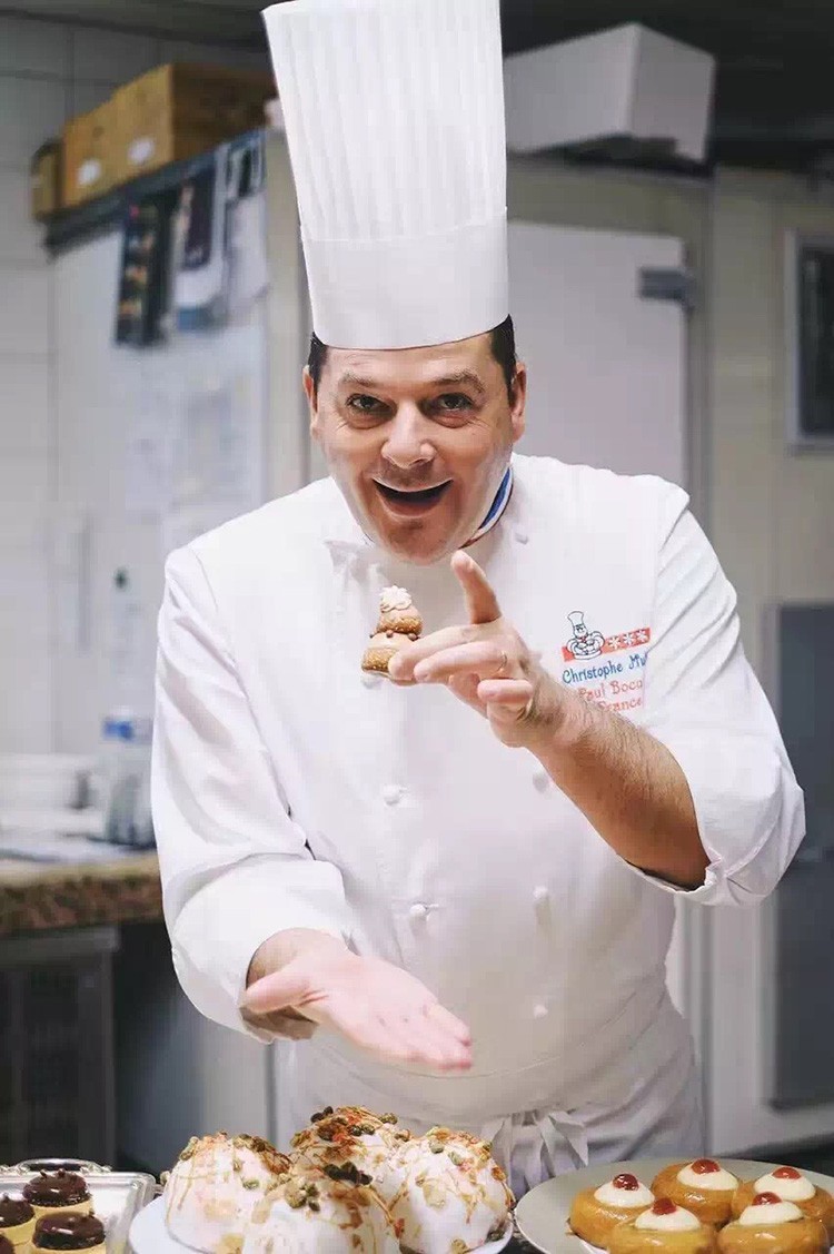 一周之内,我们打卡了两家年过半百的米其林三