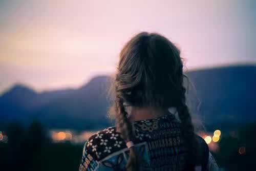 你的心里有黑洞,不幸才成为日常|男人|姑娘|上进心