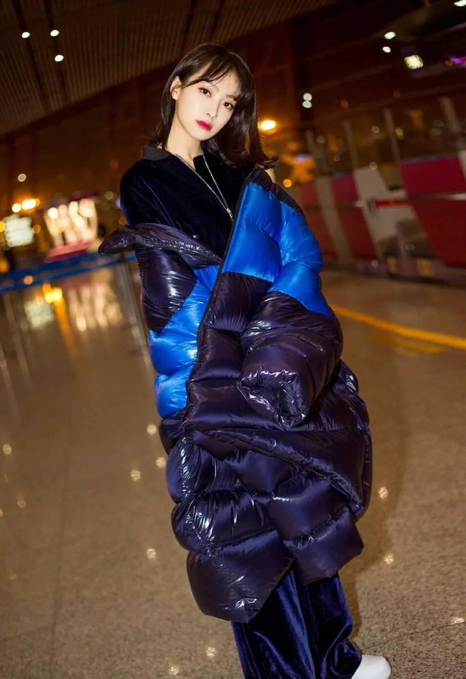 辣眼睛or美得飞起？羽绒服检验明星时尚感