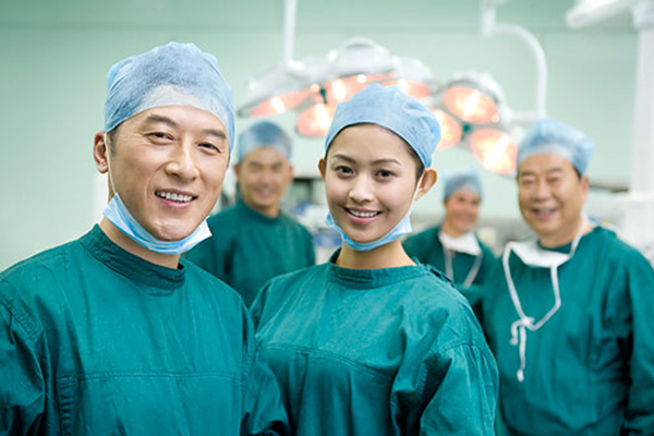 2017港股掘金:香港连锁诊所进军内地|港股|医疗